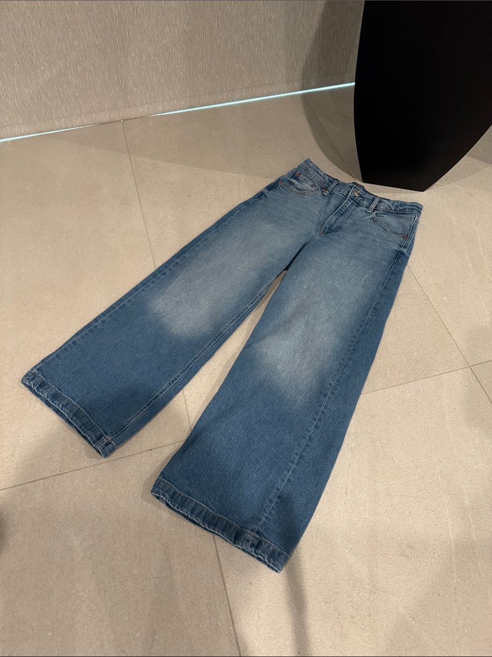 GAP Women’s High Rise Stride Wide Leg Ankle JEANS 27 4R